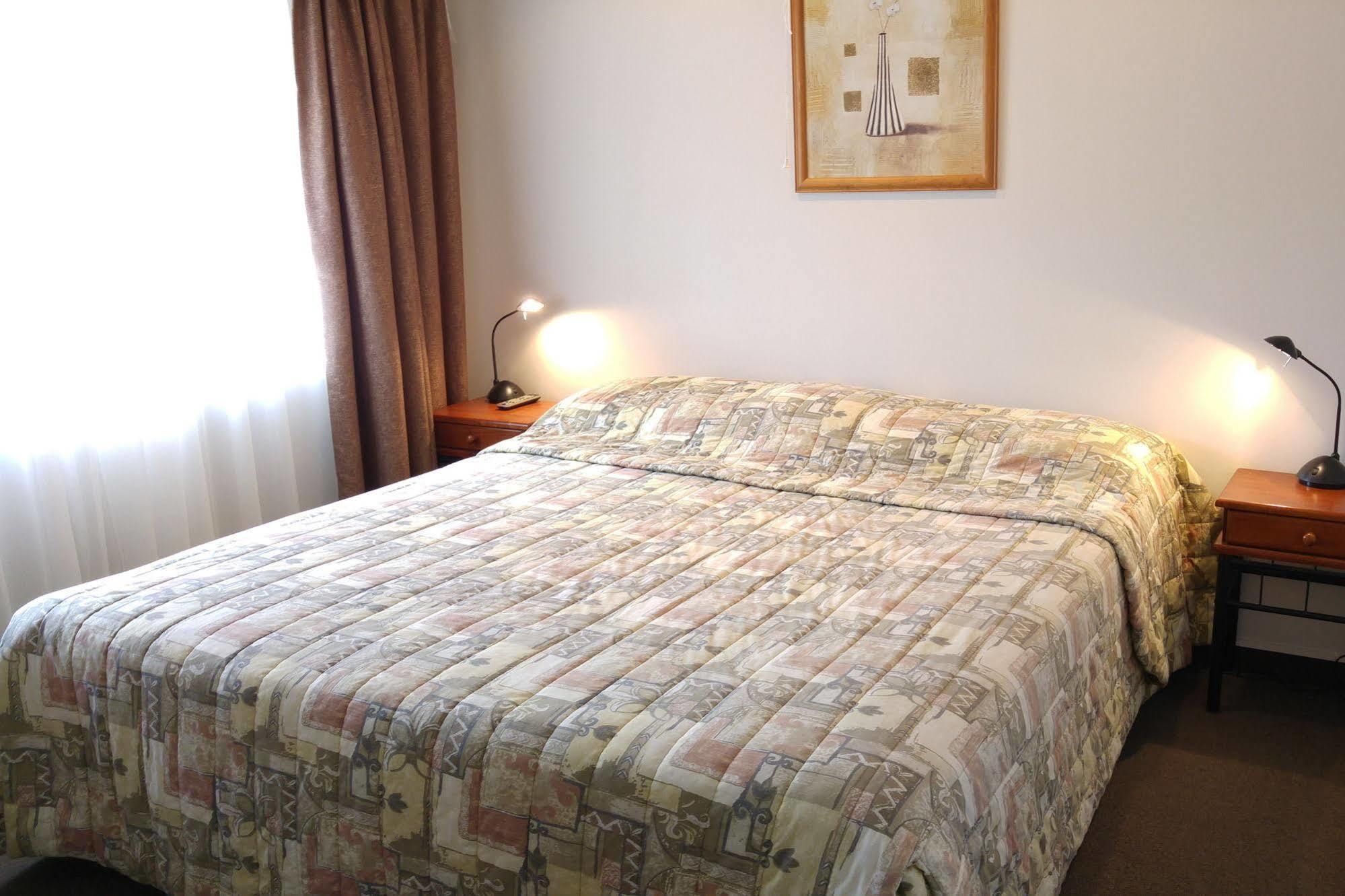Hobson'S Choice Motel Dargaville Esterno foto